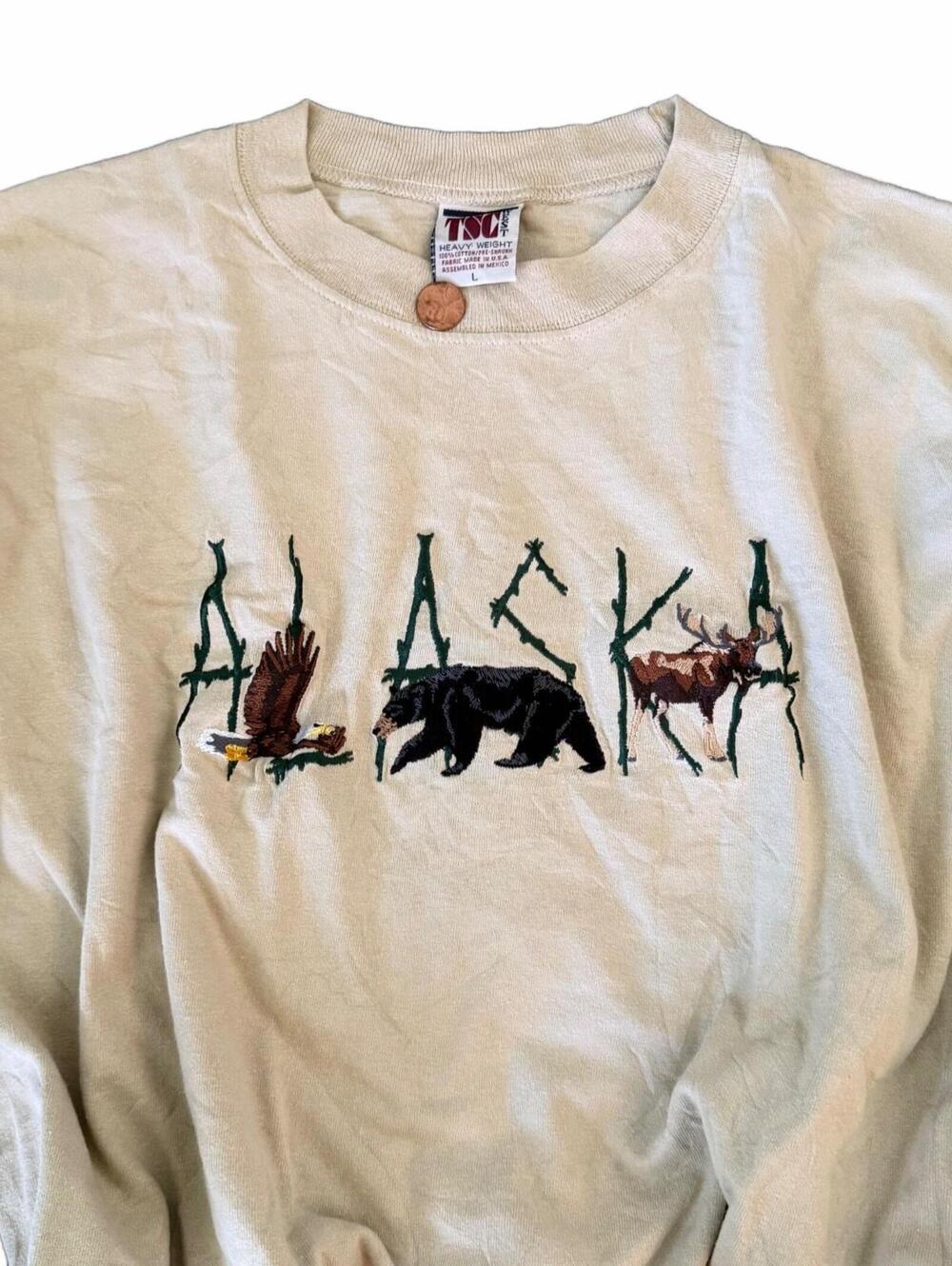 Vintage 90s Alaska Wildlife Embroidered T-Shirt Large Eagle Bear Moose